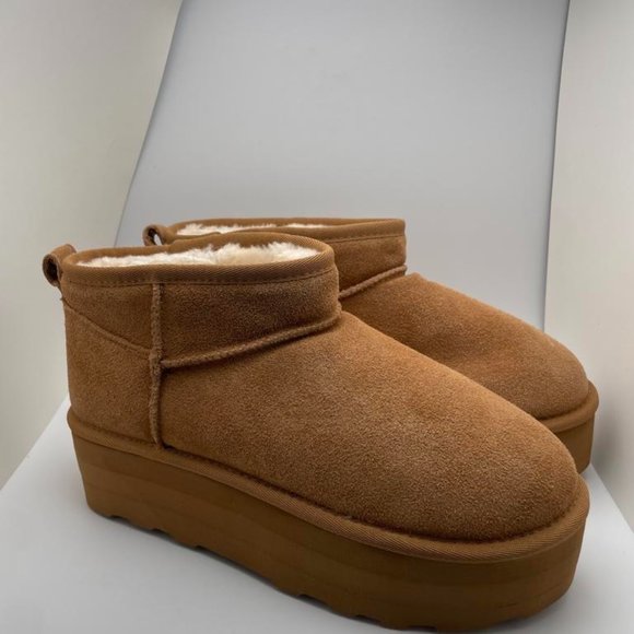 CUSHIONAIRE Women's COZY Genuine Suede pull on platform boot CHESTNUT 9.5 - Picture 1 of 6